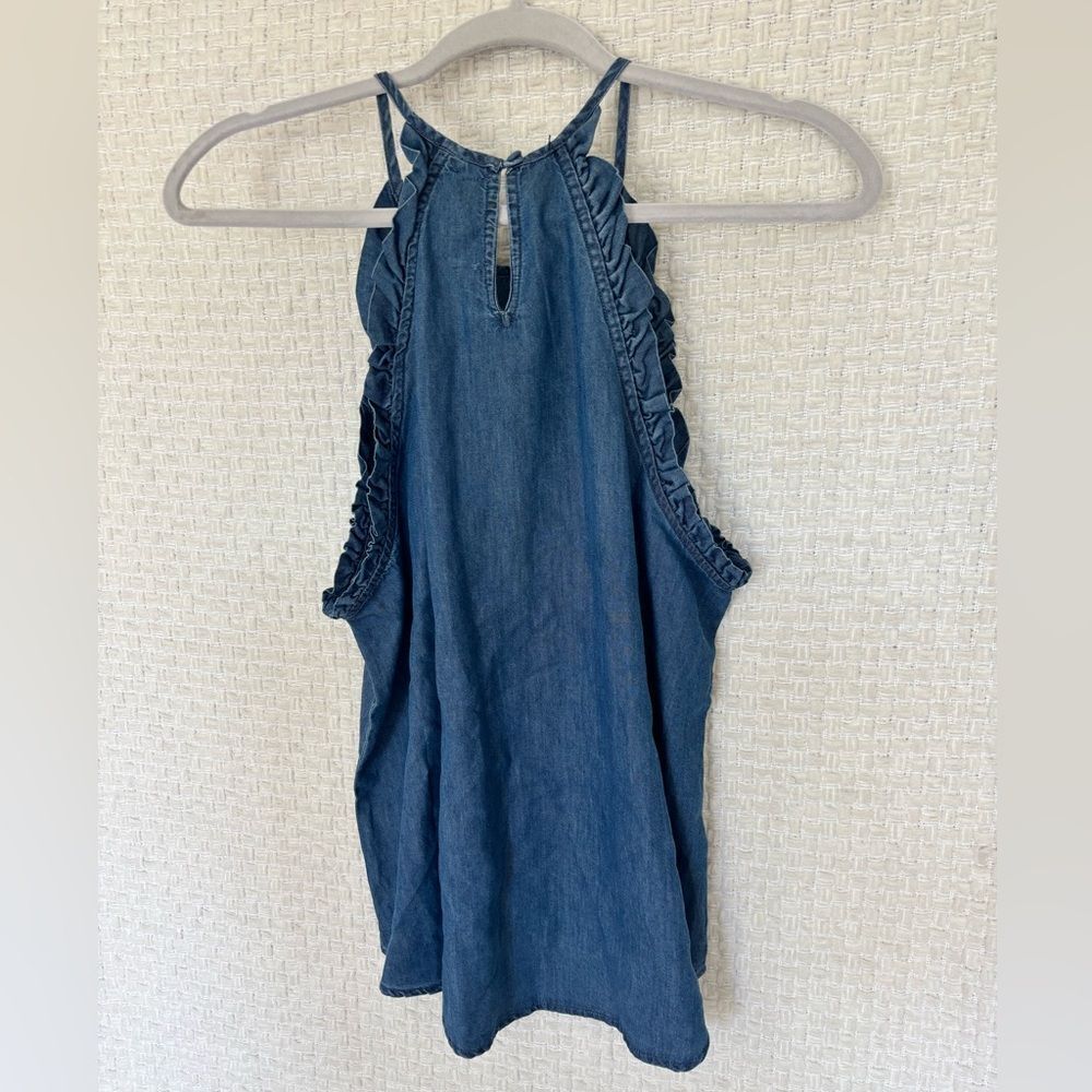 PARADISE POINT CHAMBRAY TANK✨ - Picture 7 of 11